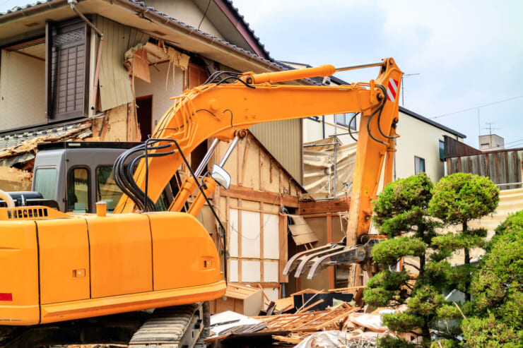 【家の解体費用はいくら？】家の解体を安く済ませるコツ・覚えておくべき注意点を紹介！