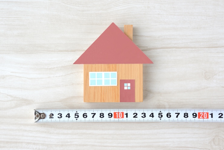 バルコニーは床面積に入るのか?建築面積との違いも解説