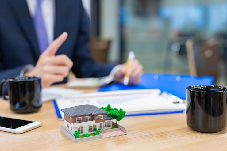木造住宅の解体の特徴！費用を安く抑えるコツと相場・工事手順も...